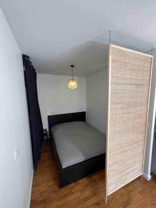 Appartement Climatise / Centre-Ville / 4 Personnes Besançon Exteriör bild